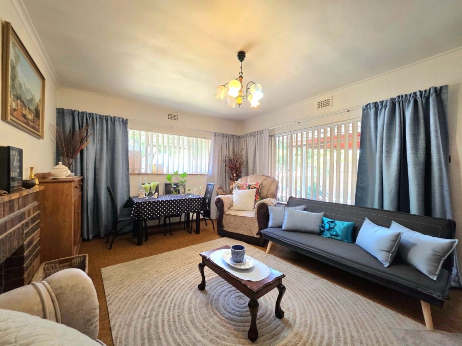 3 Bedroom Property for Sale in Thornton Western Cape